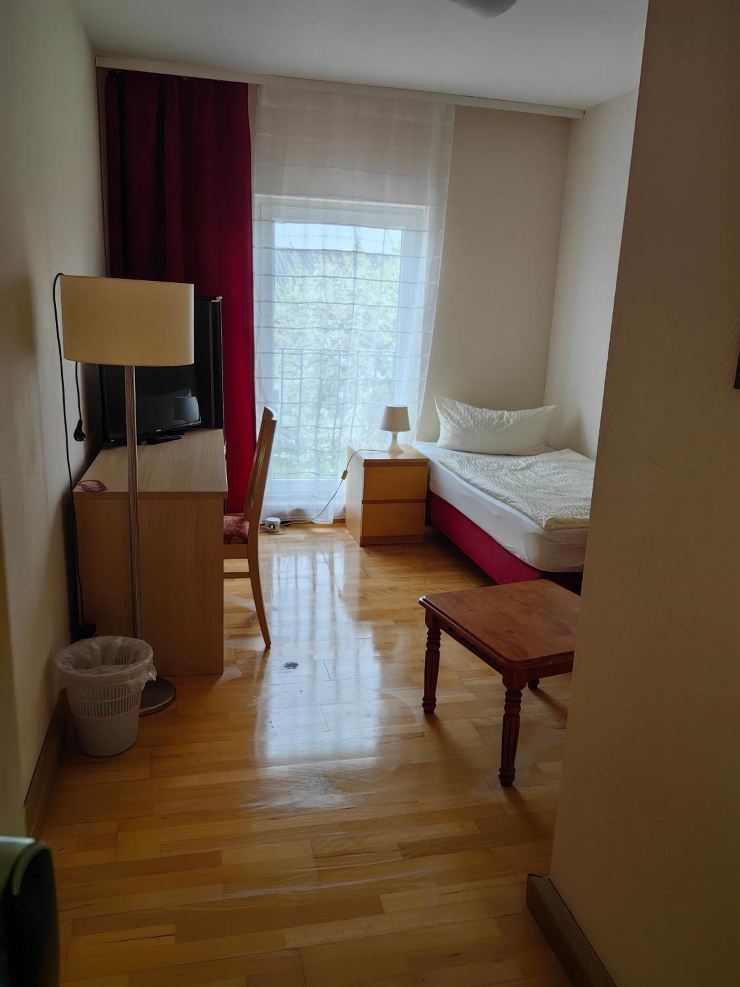 Landhotel Kreien 外观 照片